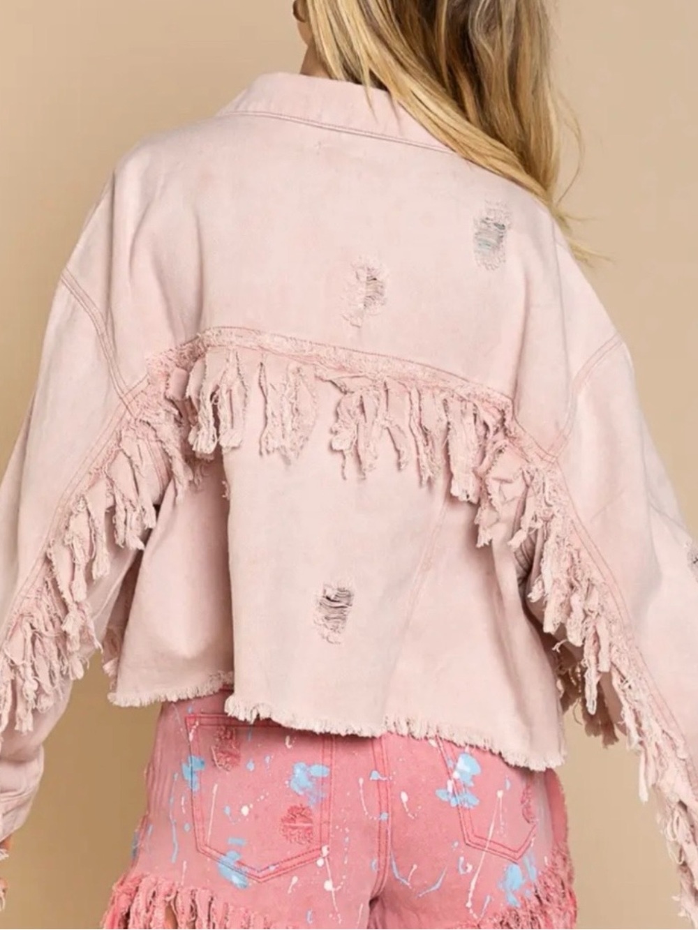 NWT POL Pink Fringe Distressed Crop Denim Jacket - Picture 4 of 16
